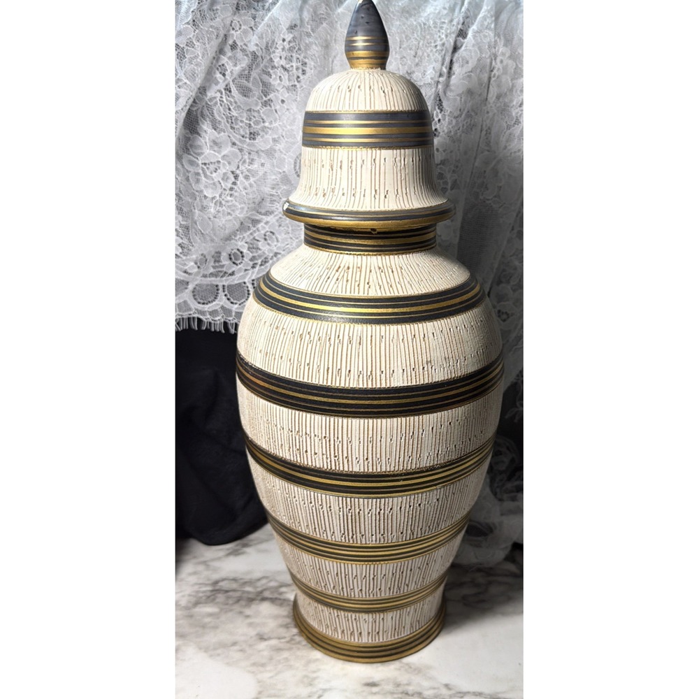 Beautiful VTG Large Ginger Jar/Urn/Vase w/Lid ~Italy~ 16"‎ T x 6.5" W (P2950)